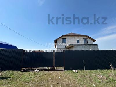 Отдельный дом · 6 комнат · 285 м² · 10 сот., Майкудук, Шахтерский ш/а. за 35 млн 〒 в Караганде, Алихана Бокейханова р-н