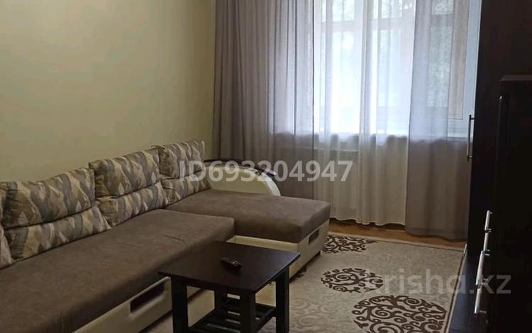 3-бөлмелі пәтер, 80 м², 2/9 қабат тәулігіне, мкр Коктем-2, Ауэзова — Бухар жырау, бағасы: 20 000 〒 в Алматы, Бостандыкский р-н — фото 6