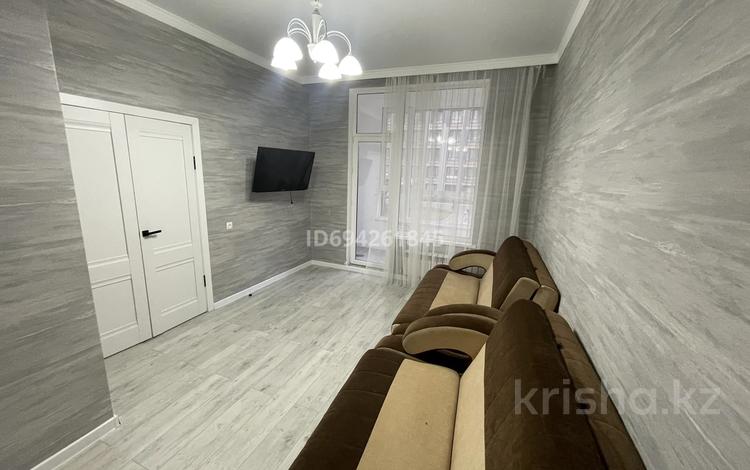 1-комнатная квартира, 36 м², 3/12 этаж помесячно, E-10 4 — Асфендиарова 4