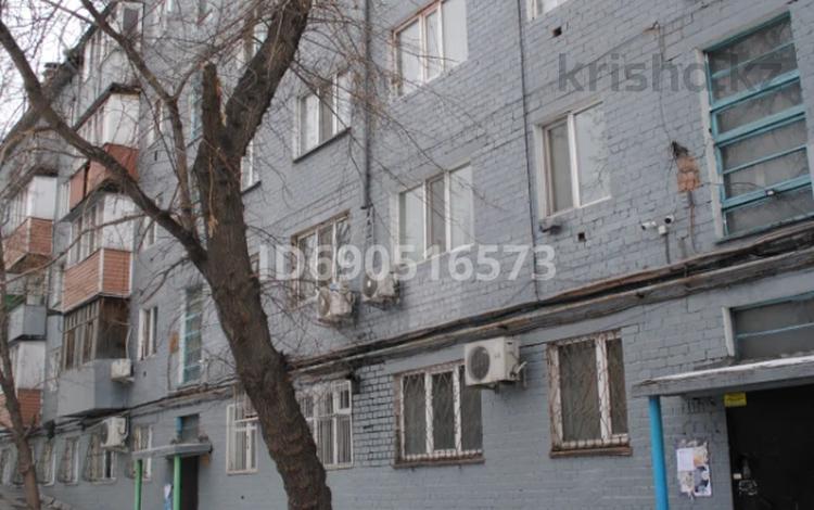 3-комнатная квартира, 55.1 м², 3/5 этаж, Шакарима 35 — Дулатова за 18.3 млн 〒 в Семее — фото 2
