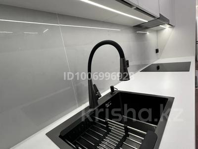 3-комнатная квартира · 77 м² · 12/17 этаж, мкр Юго-Восток, Букетова 3/3 за ~ 46.5 млн 〒 в Караганде, Казыбек би р-н