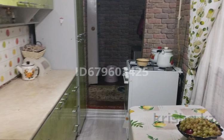 Отдельный дом · 4 комнаты · 69 м² · 8 сот., 2 пер Песчанный 37 б — Колбасного цеха Тим, водокачка за 14 млн 〒 в Таразе — фото 8