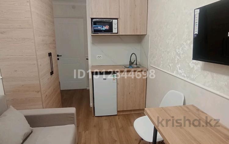 1-бөлмелі пәтер · 18 м² · 1/4 қабат, Бухар Жирау, бағасы: 160 000 ₸ в Алматы, Бостандыкский р-н — фото 2