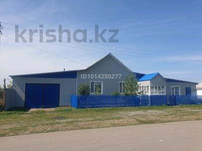 Отдельный дом · 5 комнат · 170 м² · 10 сот., Б.Баян 22 — В пригороде за Бишкулем. за 22 млн ₸ в Бишкуле (Бесколь)
