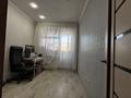 3-бөлмелі пәтер · 59.7 м² · 2/5 қабат, Досухамбетова 19 — Супермаркета Северный, бағасы: 25.8 млн ₸ в Петропавловске — фото 5