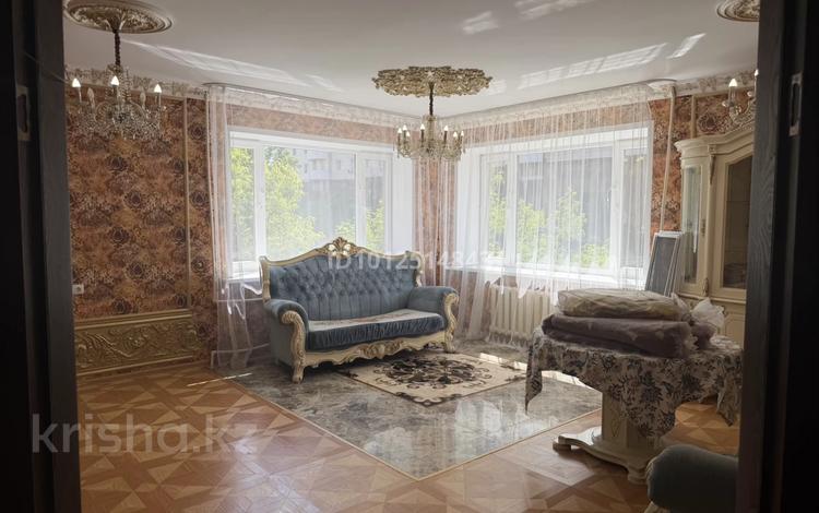 2-комнатная квартира · 100 м² · 2/5 этаж, Сейфуллина 7 — Сарыарка за 300 000 ₸ в Астане, Сарыарка р-н — фото 2