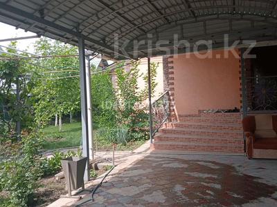 Отдельный дом · 4 комнаты · 143 м² · 8 сот., Қарасай батыра 41 за 49 млн ₸ в Боралдае (Бурундай)