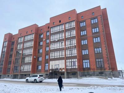 4-комнатная квартира · 121 м² · 4/5 этаж, мкр. Алтын орда, Ораз татеулы 100в за 50 млн ₸ в Актобе