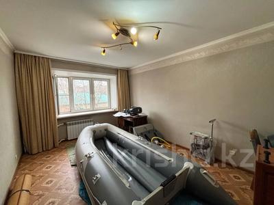 2-комнатная квартира · 57 м² · 3/6 этаж, 30-Гвардейской дивизии 6/1 за 24.3 млн ₸ в Усть-Каменогорске