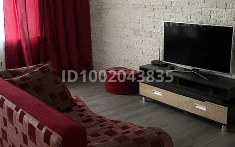 2-бөлмелі пәтер · 54 м² · 3/5 қабат, Школьная 27 — Центральный рынок, бағасы: 17 000 ₸ в Новой бухтарме — фото 24