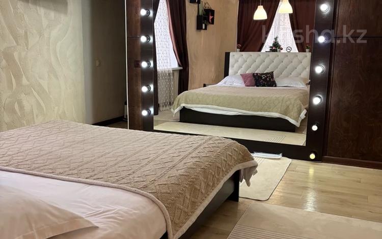 1-бөлмелі пәтер · 30 м² · 1/2 қабат, Пичугина 235 — Новосёлов, бағасы: 13 999 ₸ в Караганде, Казыбек би р-н — фото 67