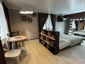 1-бөлмелі пәтер · 30 м² · 1/2 қабат, Пичугина 235 — Новосёлов, бағасы: 13 999 ₸ в Караганде, Казыбек би р-н — фото 2