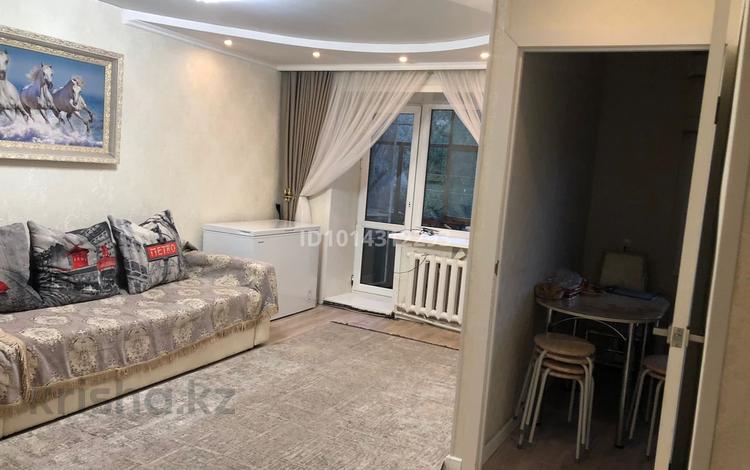 3-бөлмелі пәтер · 55.5 м² · 2/5 қабат, 12-шағынаудан 1, бағасы: 12.2 млн ₸ в Караганде, Алихана Бокейханова р-н — фото 11