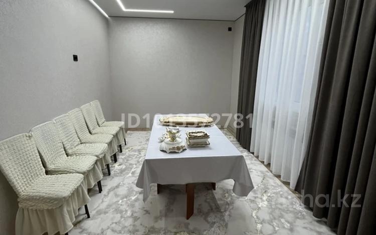 Жеке үй · 4 бөлме · 130 м² · 5 жүзд., Абылайхан 23 — Әйтеке би, бағасы: 20 млн ₸ в Подстепном — фото 2