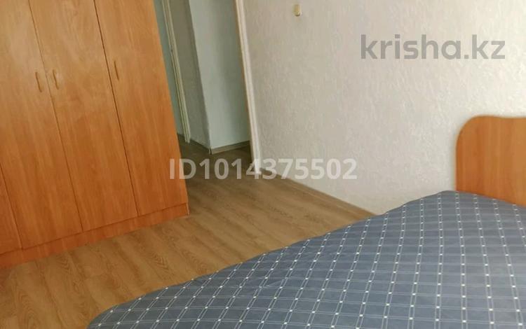 3-комнатная квартира · 65 м² · 2/5 этаж, Кабанбай батыра 13а за 180 000 ₸ в Шымкенте, Аль-Фарабийский р-н — фото 2