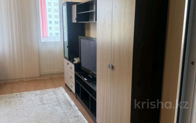 2-комнатная квартира · 87 м² · 9/13 этаж, Достык 13 за 300 000 ₸ в Астане, Есильский р-н — фото 3