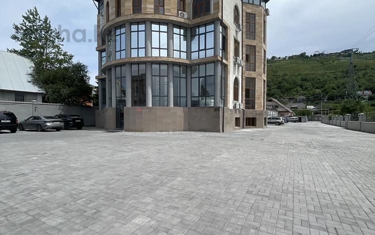 Еркін, кеңселер · 1500 м², бағасы: 15 млн ₸ в Алматы, Медеуский р-н — фото 22