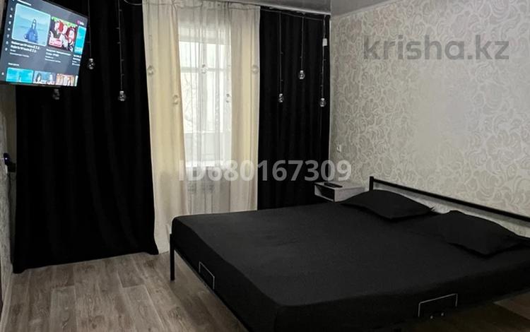 1-комнатная квартира · 50 м² · 2/5 этаж, Республики 39/1 за 11 000 ₸ в Темиртау — фото 13