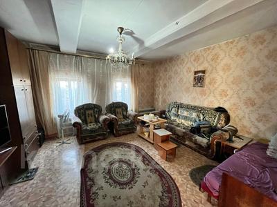 Отдельный дом · 4 комнаты · 110.3 м² · 10 сот., Жамбыла 117 за 13 млн ₸ в Семее