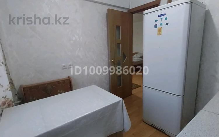 1-бөлмелі пәтер · 38 м² · 5/5 қабат, Казахстан 87, бағасы: 10 000 ₸ в Усть-Каменогорске, Ульбинский — фото 2