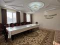 Жеке үй · 7 бөлме · 198.9 м² · 10.4 сот., ЖМ.Акжар, бағасы: 30 млн ₸ в Актобе, жилой массив Акжар-2 — фото 3