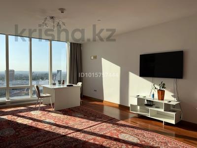 2-комнатная квартира · 90 м², Аль-Фараби 77/2 за 157 млн ₸ в Алматы, Бостандыкский р-н
