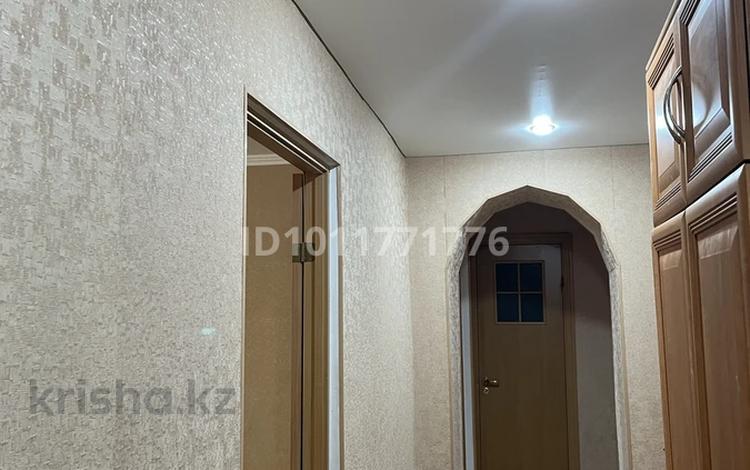 3-комнатная квартира · 62 м² · 7/9 этаж, Старый город 6 — Аллея Кереева за 19 млн ₸ в Актобе — фото 2