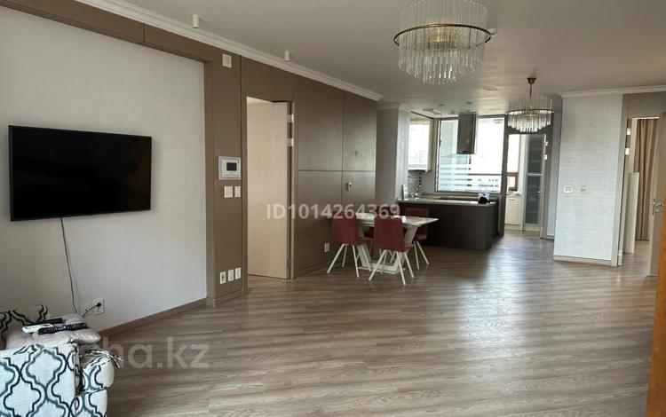 4-комнатная квартира · 126 м² · 7/16 этаж, Ахмет Байтурсынулы 1 за 700 000 ₸ в Астане, Алматы р-н — фото 2