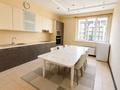 4-комнатная квартира · 140 м² · 6/9 этаж, Навои за 121.2 млн ₸ в Алматы, Ауэзовский р-н — фото 9