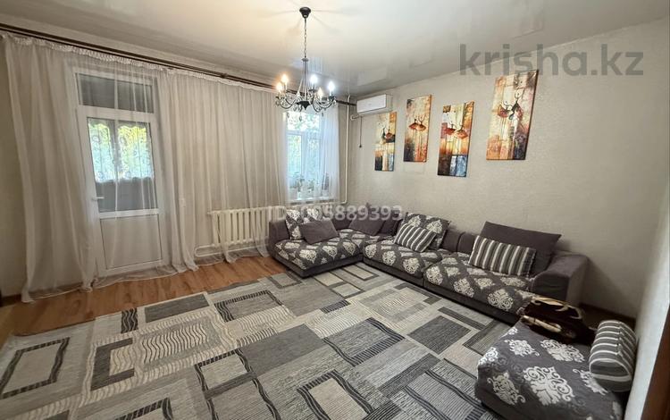 2-комнатная квартира · 59 м² · 2/2 этаж, Аймаутова 19 — Угол Сейфуллина за 250 000 ₸ в Алматы, Турксибский р-н — фото 2