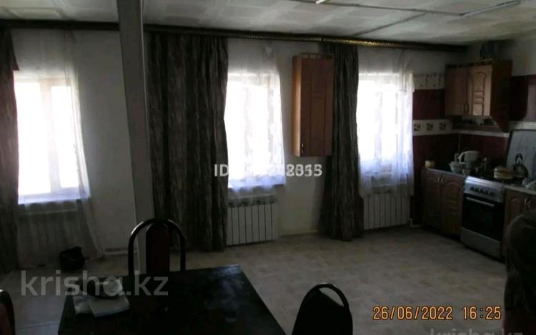 Часть дома · 1 комната · 50 м², Сазда-3, Курманалина 7 — Гришина газиза жубановых за 70 000 ₸ в Актобе — фото 2