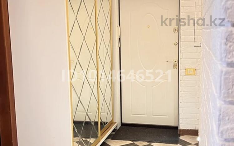 2-комнатная квартира · 65 м² · 3/5 этаж, Айтеке би 132/1 за 380 000 ₸ в Алматы, Алмалинский р-н — фото 2