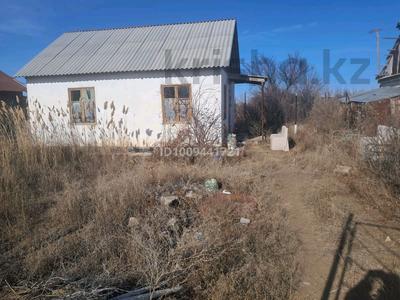 Дача · 2 комнаты · 48 м² · 11 сот., Набережная 14 — Поселок Талкайран за 4.2 млн 〒 в Атырау