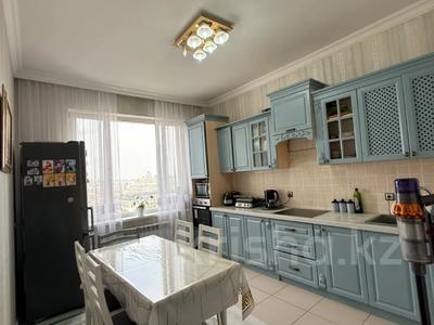3-комнатная квартира · 97 м² · 15/18 этаж, Туркестан за 85 млн ₸ в Астане, Есильский р-н