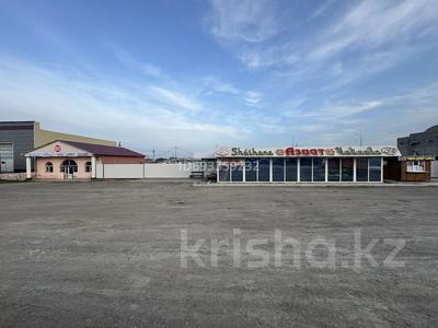 Кафе Магазин Чайхана Азиат САЗАНЧИК · 2000 м² за 100 млн 〒 в Атырау, мкр	Бирлик