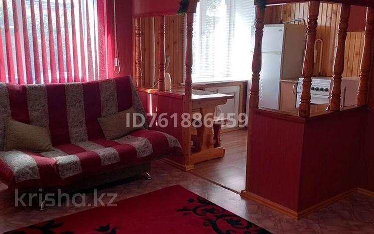 1-комнатная квартира · 33 м² · 4/5 этаж, улица Крылова 80 за 170 000 ₸ в Усть-Каменогорске — фото 2