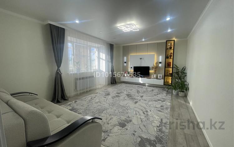 1-комнатная квартира · 55.6 м² · 5/5 этаж, мкр Астана 5/1 за 27 млн ₸ в Уральске — фото 2