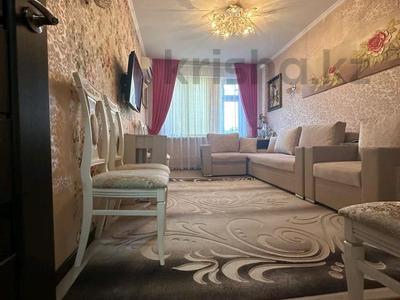 Пәтерлер в Мангистауской обл.: 2-бөлмелі пәтер · 56 м² · 1/5 қабат, 8-й мкр 13, бағасы: 15 млн 〒 2-бөлмелі пәтер · 56 м² · 1/5 қабат, 8-й мкр 13, бағасы: 15 млн 〒 в Актау
