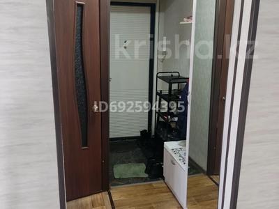3-комнатная квартира · 48.2 м² · 1/5 этаж, Майкудук, Майкудук, 18 микрорайон — Феллида, двор Стоматологии за 15 млн 〒 в Караганде, Алихана Бокейханова р-н