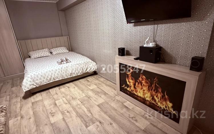 1-комнатная квартира · 50 м² · 4/5 этаж, Казахстан за 16 000 ₸ в Усть-Каменогорске — фото 7