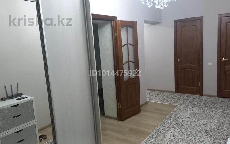 3-комнатная квартира · 84.1 м² · 4/9 этаж, Мкрн Аэропорт 8 за 42 млн ₸ в Костанайской обл. — фото 2