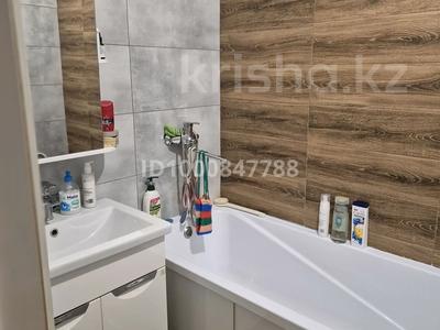 Продажа квартир в Акмолинской обл.: 2-комнатная квартира · 52 м² · 3/4 этаж, Микрарайон Байтерек 72 за 20 млн 〒 2-комнатная квартира · 52 м² · 3/4 этаж, Микрарайон Байтерек 72 за 20 млн 〒 в Косшы