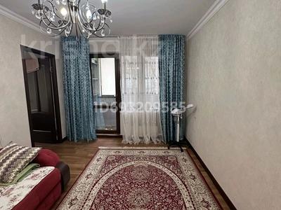 2-комнатная квартира, 44 м², 2/5 этаж, мкр Казахфильм за 34 млн 〒 в Алматы, Бостандыкский р-н