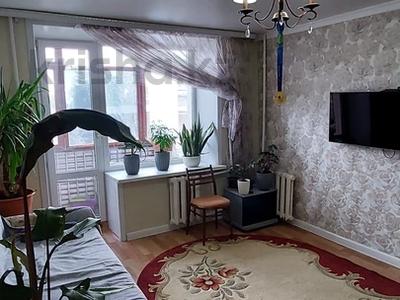 2-комнатная квартира, 37 м², 5/9 этаж, Нуркена Абдирова 26 за 18 млн 〒 в Караганде, Казыбек би р-н