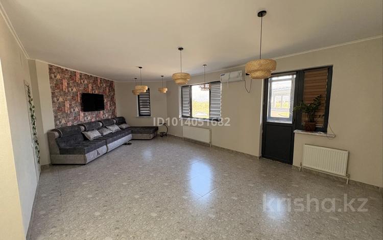2-комнатная квартира · 70 м² · 1/9 этаж, Капчагайской трассы 3860/1 — Напротив моста. конечная автобусная остановка за 49.5 млн ₸ в Коянкусе — фото 2