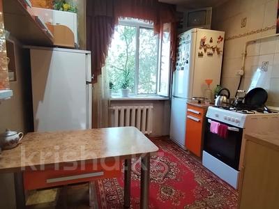 4-бөлмелі пәтер, 80 м², 3/10 қабат, первомайская, бағасы: 33 млн 〒 в Семее