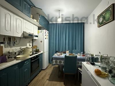3-бөлмелі пәтер · 70 м² · 9/9 қабат, Альфараби 4 — КШТ, бағасы: 30 млн ₸ в Усть-Каменогорске