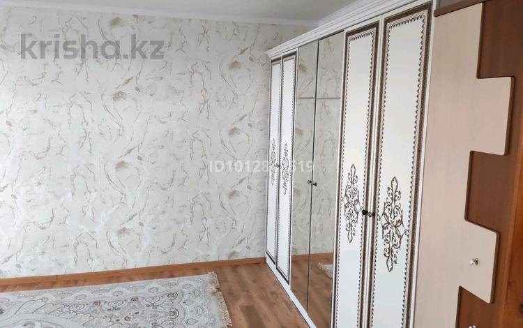 2-комнатная квартира · 56 м² · 6/9 этаж, мкр 8 36 — Молдагулова рускулова за 170 000 ₸ в Актобе — фото 2