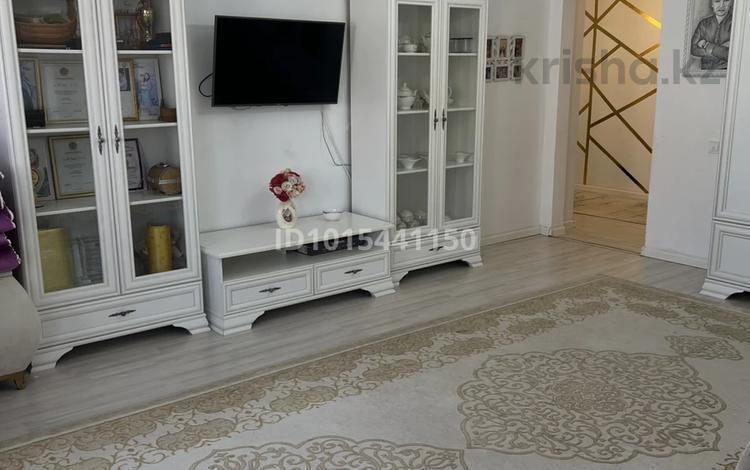 1-бөлмелі пәтер · 62 м² · 4/5 қабат, Алтын орда ш/а., Батыс 2 9/5, бағасы: 25 млн ₸ в Актобе, мкр. Алтын орда — фото 2