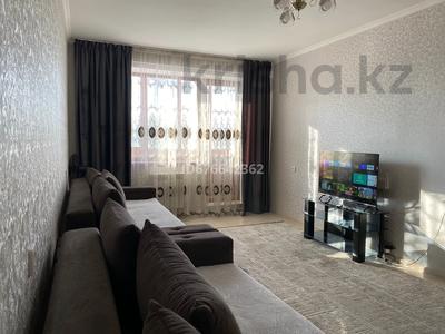 2-комнатная квартира · 51 м² · 8/10 этаж, Казыбек би 9/6 — Утепова за 17 000 ₸ в Усть-Каменогорске